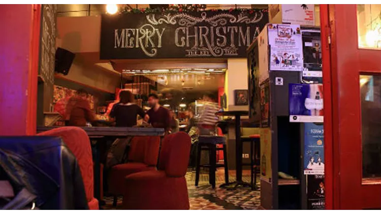 Χριστουγεννιάτικο bazaar στο «Key Bar»